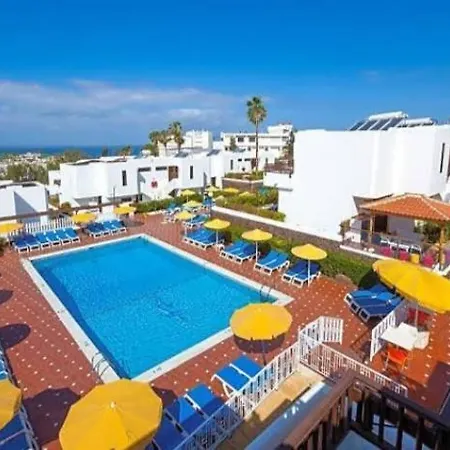 Apartment Las Americas Paradero Garden & Swimming Pool